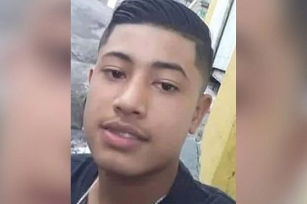 Ex-PMs acusados de matar adolescente em SP são absolvidos