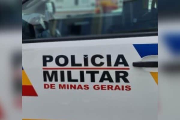 Corpo em decomposição de idoso é encontrado em casa em Ibirité, MG