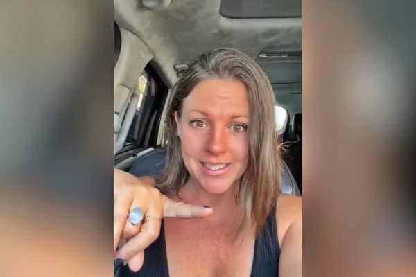 Mulher Americana Afirma que Viver em Casa Separada do Marido Salvou o Casamento