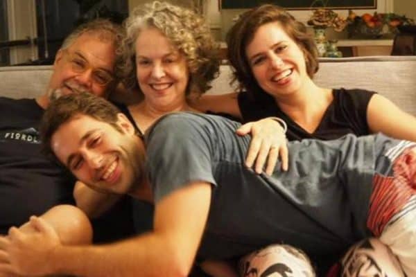 Helena Taliberti lança livro sobre luto e justiça após tragédia de Brumadinho