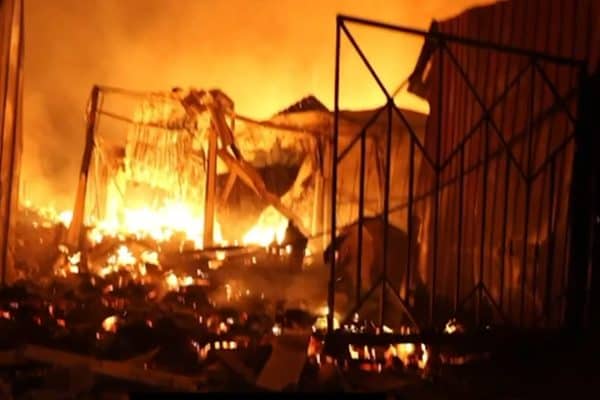 Ucrânia lança centenas de drones contra Rússia, resultando em 6 mortos