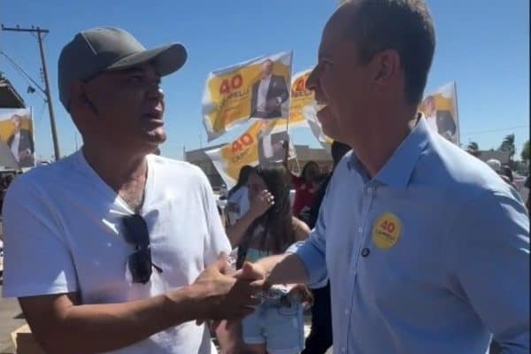 Ricardo Cappelli inicia campanha ao GDF com missa e visita à feira em Samambaia