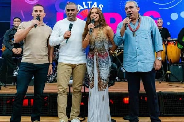 Anitta relembra descoberta do irmão Felipe em programa de TV
