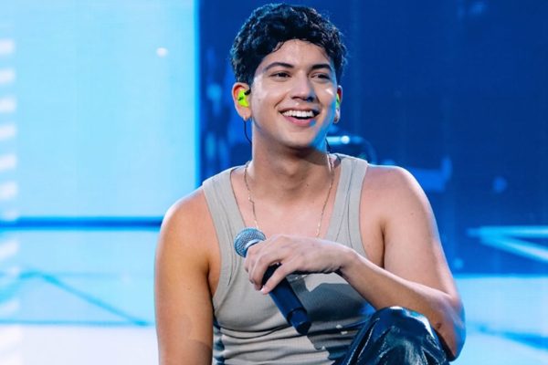 Léo Foguete afirma que Dança dos Famosos é “diferente de tudo que já fez”