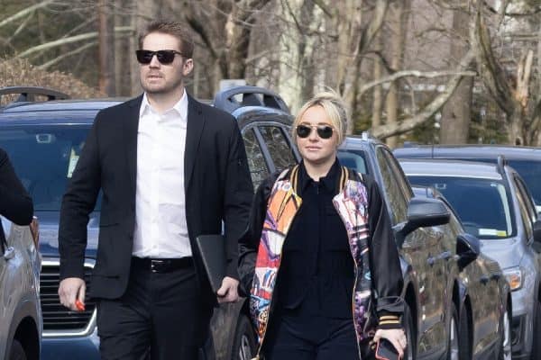 Namorado de Hayden Panettiere some das redes após morte da atriz