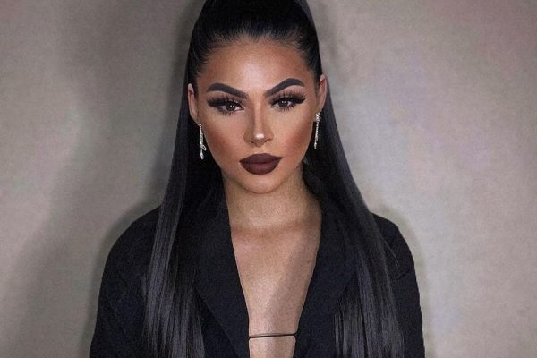 Sophia Barclay, crítica do Bolsa Família, declara patrimônio zerado ao TSE
