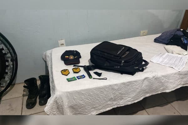 Disfarçado de PM, filho de policial é preso por roubos em Cuiabá