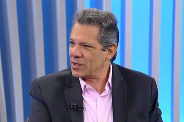 Fernando Haddad defende punições rigorosas e valorização policial em São Paulo