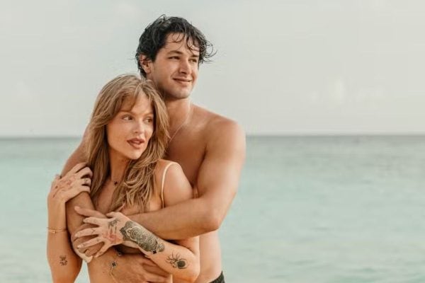 Luis Ribeirinho surpreende Luísa Sonza com pedido de casamento