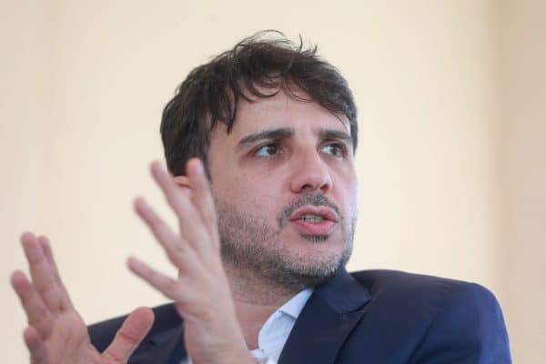 Renan Santos propõe R$ 1,5 trilhão para reurbanização em até 15 anos