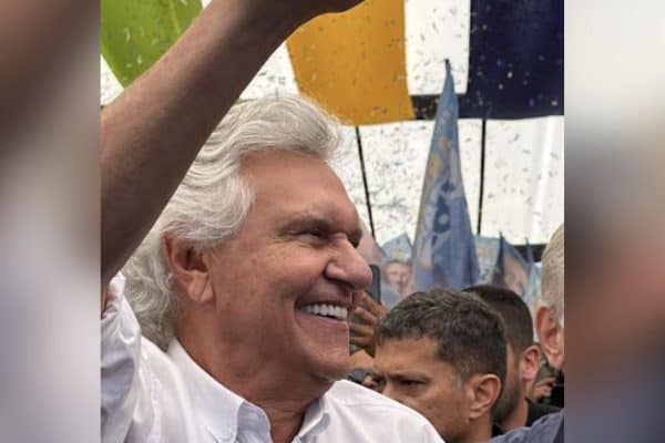 Ronaldo Caiado agora apoia fim da escala 6×1 após críticas a PEC