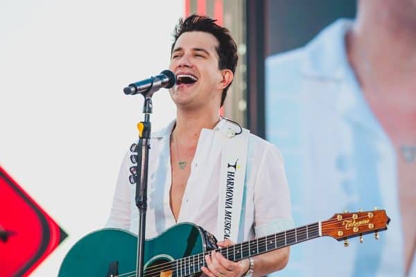 Sertanejo Hugo, da dupla com Guilherme, admite vício em apostas