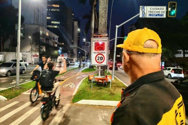 SP adia fiscalização de bikes elétricas e autopropelidos para outubro, revelando falhas na legislação