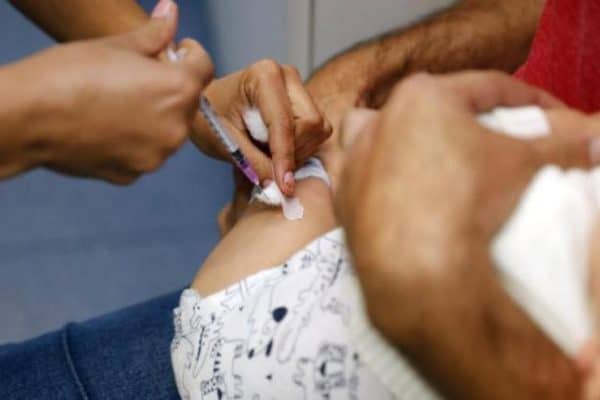 DF disponibiliza 49 pontos de vacinação neste sábado, 29/8; confira os locais