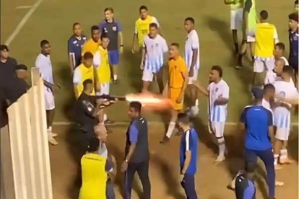 Justiça obriga Estado de Goiás a compensar goleiro atingido por PM em campo