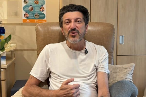 Lito Sousa, internado, grava vídeo e diz: “Milagres acontecem”