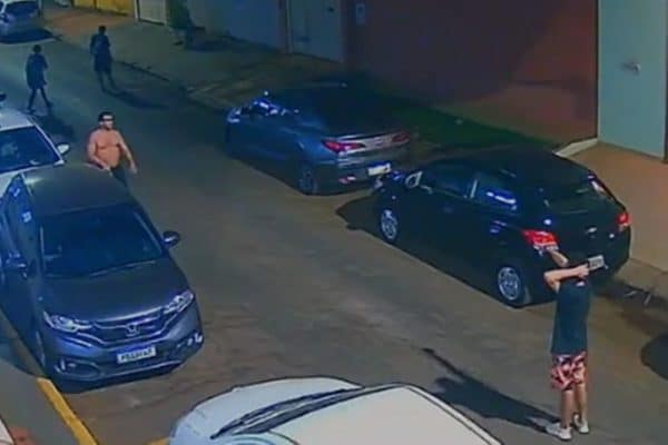 Policial de folga interrompe briga com barra de ferro na Asa Norte