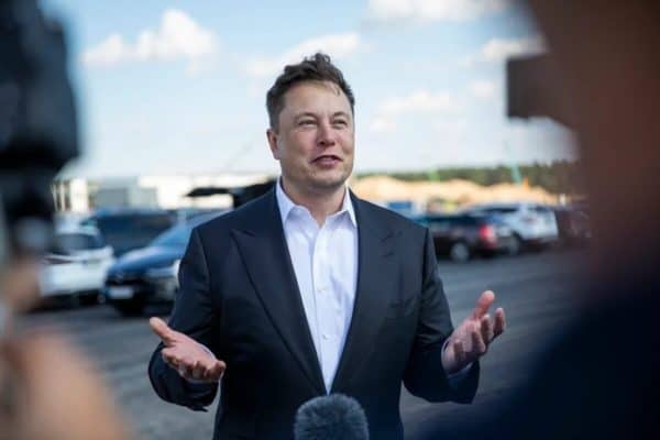 Fortuna de Elon Musk supera PIB de 11 países sul-americanos, exceto o Brasil