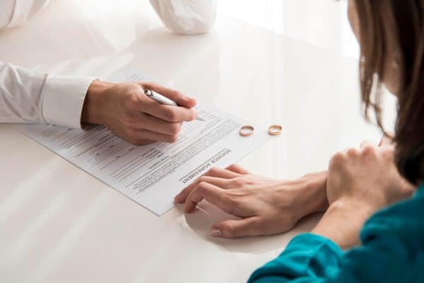 Quiet Divorcing: Especialista Explica Sinais que Antecedem o Divórcio