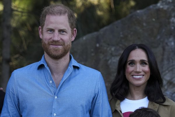 Vizinhos de Harry e Meghan revelam detalhes da saída discreta do casal da Califórnia