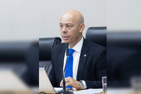 MPDFT exige plano da Secretaria de Saúde para fila de 11 mil na psiquiatria