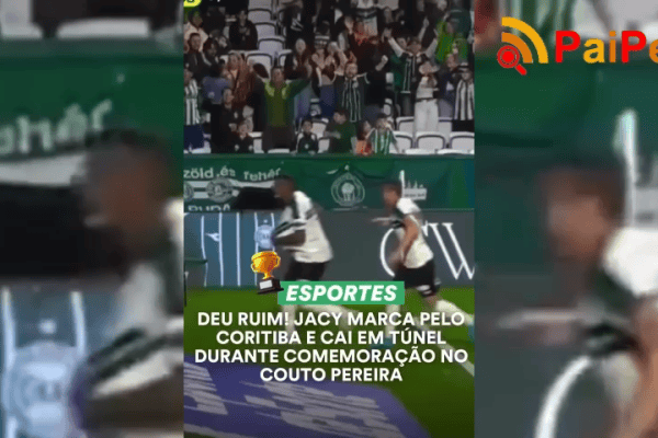 Deu ruim! Jacy marca pelo Coritiba e cai em túnel durante comemoração no Couto Pereira
