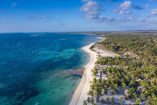 Conheça Rote, a Ilha Indonésia Amada por Surfistas e Esquecida pelo Tempo