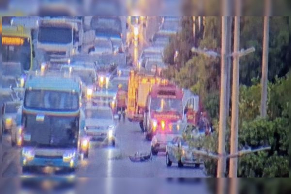 Acidente na Epia Norte entre duas motos resulta em uma morte