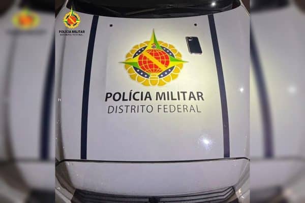 Homem detido no DF com celular roubado na Argentina durante blitz