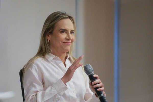 Celina Leão anuncia novos viadutos e transformação do Jóquei Clube em cidade