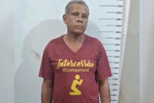 Filho de pastor preso por estuprar neta também está detido por abuso sexual