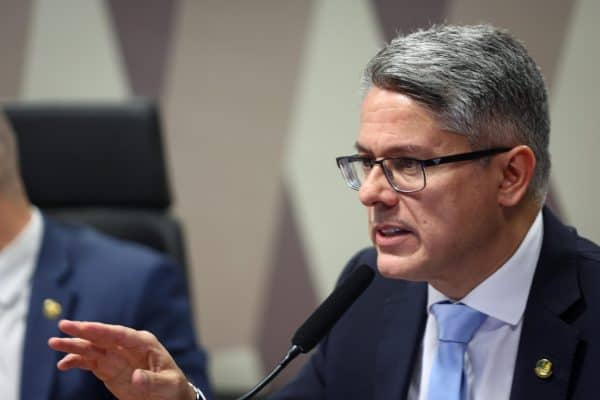 Vieira classifica recurso da família de Moraes como “tentativa de intimidação”