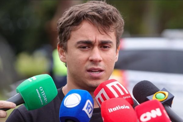 Nikolas Ferreira promete vídeo sobre Lulinha e critica adversários políticos
