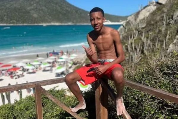 Adolescente de 17 anos de Minas Gerais perde a vida afogado em Cabo Frio