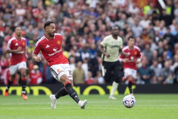 Everton e Manchester United se enfrentam na Premier League, jogo promete equilíbrio
