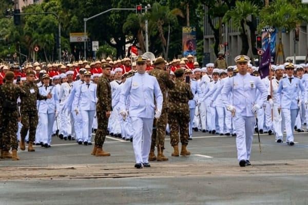 Evento de 7 de Setembro no RJ é marcado pela ausência de políticos