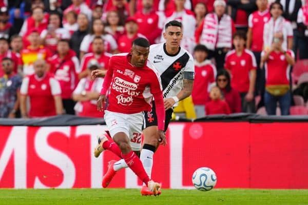 Sul-Americana: Vasco empata com Santa Fé com destaque para Léo Jardim