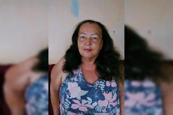 Idosa morre após aguardar na chuva por maca em hospital no Entorno do DF