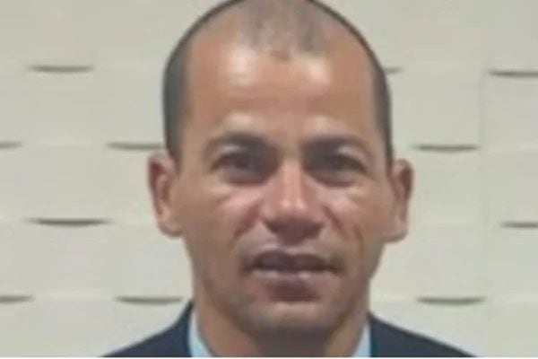 Pastor Antônio Ailton da Silva enfrenta júri por tentativa de feminicídio contra ex-esposa