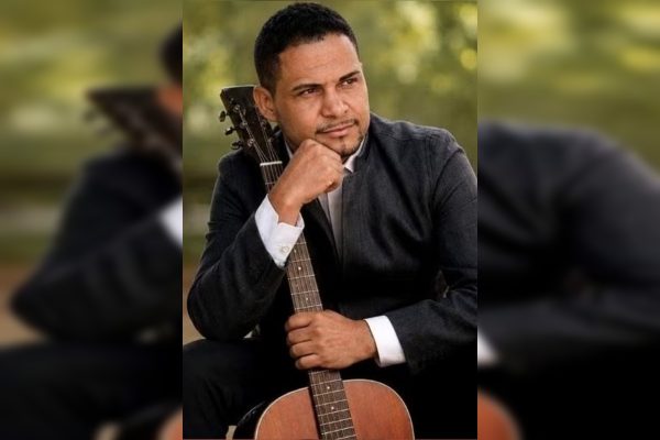 Esposa de Luiz Carlos da Silva acusa parente após morte do cantor gospel