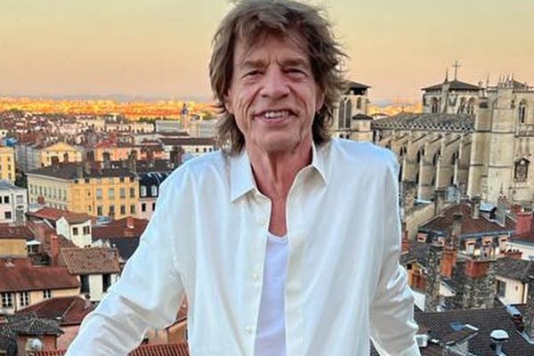 Mick Jagger mantém rotina intensa de treinos aos 83 anos para shows dos Rolling Stones