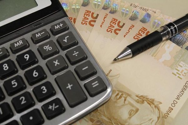 Autorregulação do Consignado Impõe Mais de 2,2 Mil Punições, Afirma Febraban