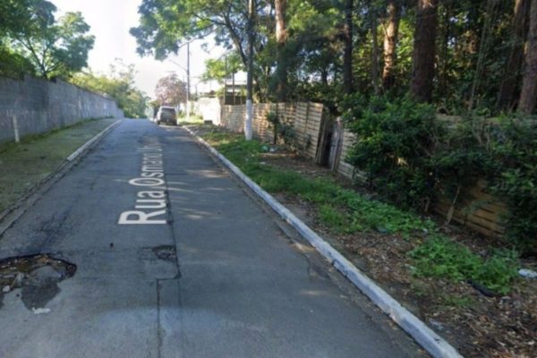 Mulher é encontrada morta dentro de saco plástico na zona leste de SP