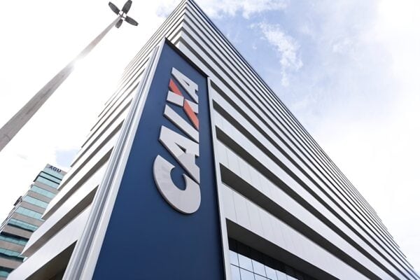 Greve Nacional na Caixa e Paralisação Parcial no Banco do Brasil por Divergências em Acordo Coletivo