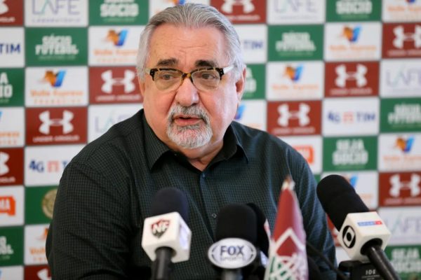 Paulo Angioni, diretor do Fluminense, morre aos 80 anos após luta contra câncer