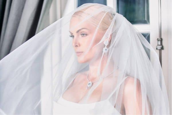 Ana Hickmann e Edu Guedes celebram casamento em fazenda no interior de SP