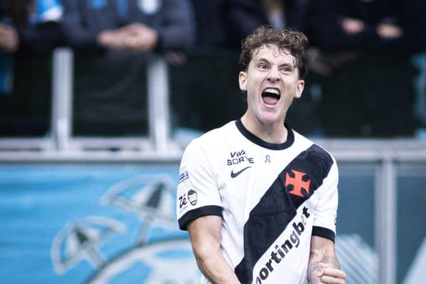 Vasco vira e vence o Grêmio em Porto Alegre pela 27ª rodada do Brasileirão
