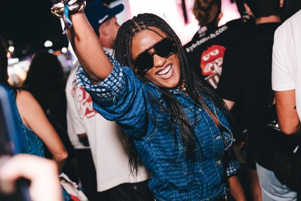Couro, jeans e animal print dominam tendências no Rock in Rio 2026