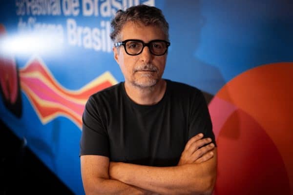 Kleber Mendonça Filho reflete sobre “O Agente Secreto”: “Nada mudaria”
