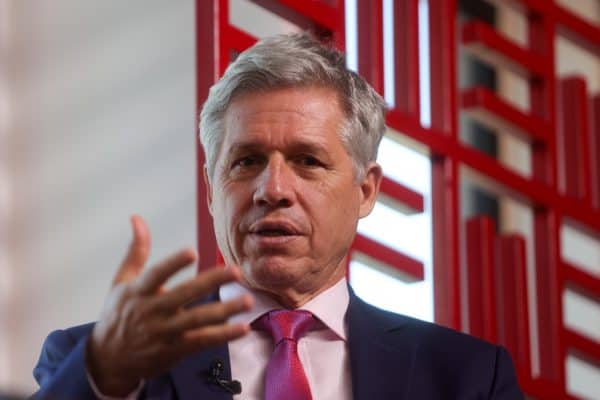Paulo Teixeira acusa “Dark Horse” de ser fachada para corrupção